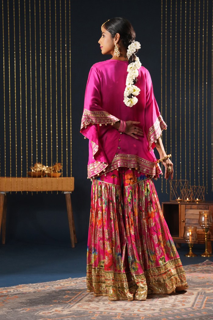 Classic Pink Crepe Choga Suit - Jashn-E-Rang