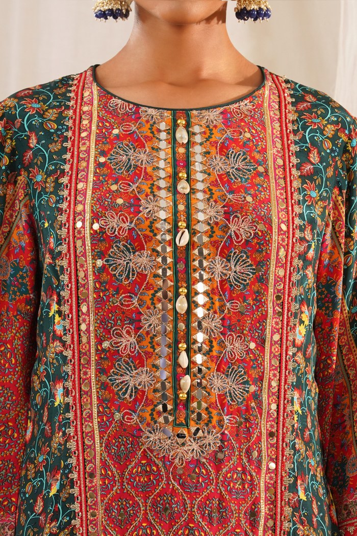 Riwayat Classic Choga Suit Set - Mughal Inspired Design