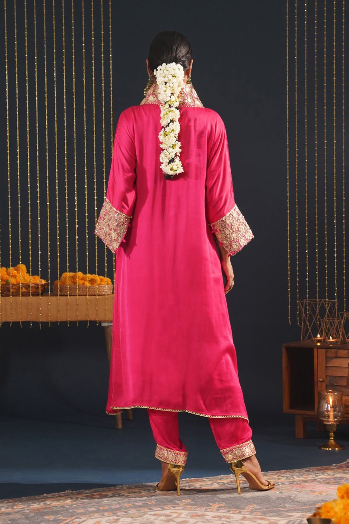 Pink Embroidered Choga Suit Set - Jashn-E-Rang