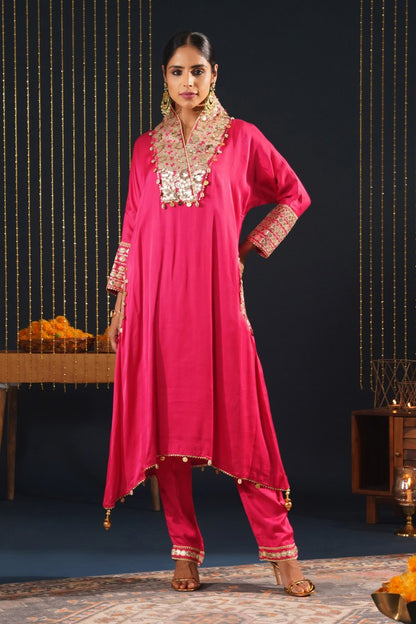 Festive Crepe Pink Choga Suit - A Blend of Comfort and Glamour