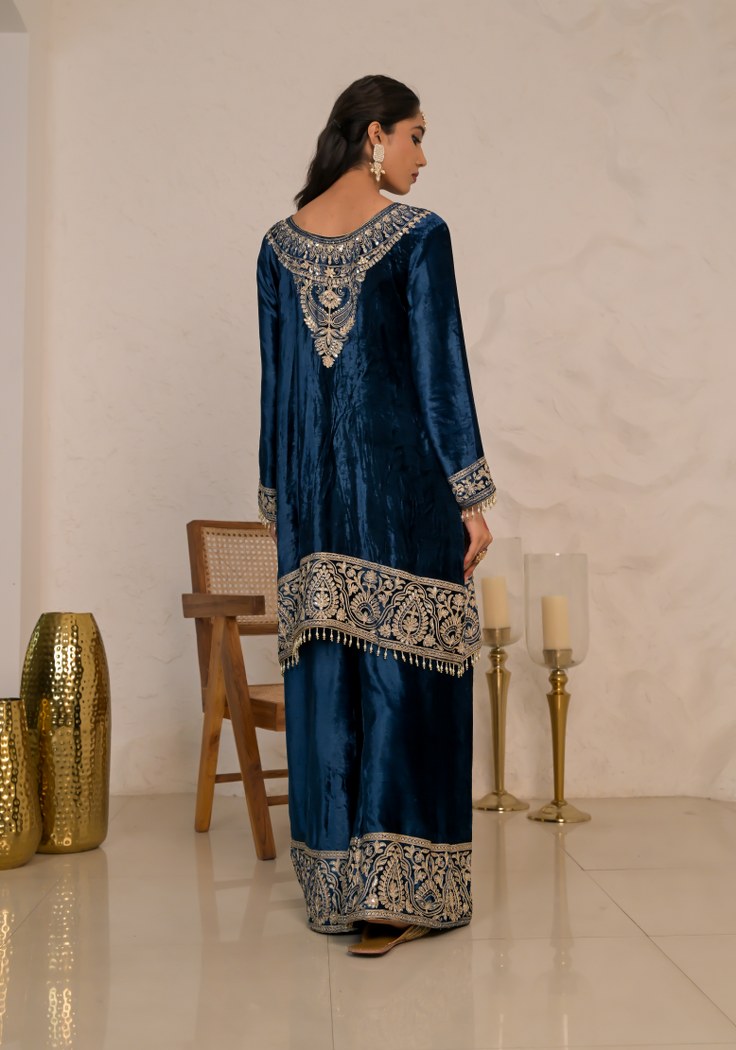 Chic Dark Blue Velvet Suit with Embroidered Dupatta – Noor Wedding Edit