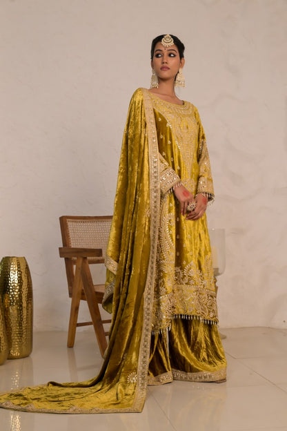 Elegant Mustard Velvet Suit with Embroidered Dupatta – Noor Winter Collection