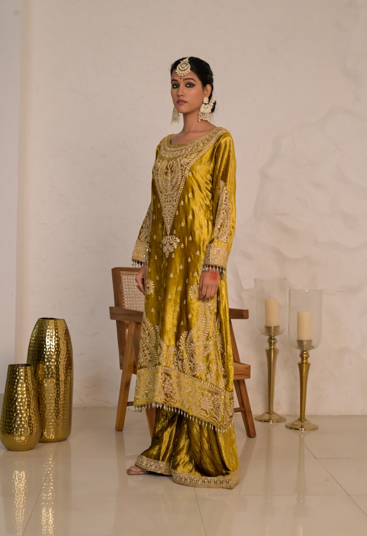 Elegant Mustard Velvet Suit with Embroidered Dupatta – Noor Winter Collection